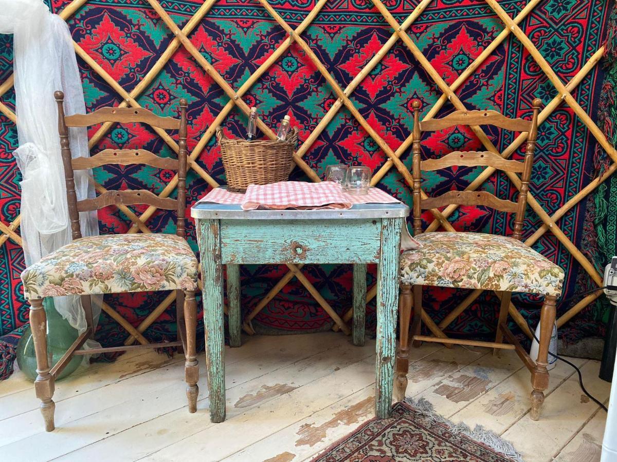 Hotel Romantic Yurt In Nature Reserve With Jacuzzi Anversa Degli Abruzzi Esterno foto